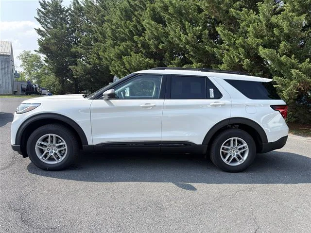 New 2026 Star White Metallic Tri-Coat Ford Active image 19