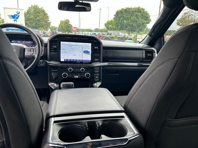Used 2023 Black Ford XLT image 18