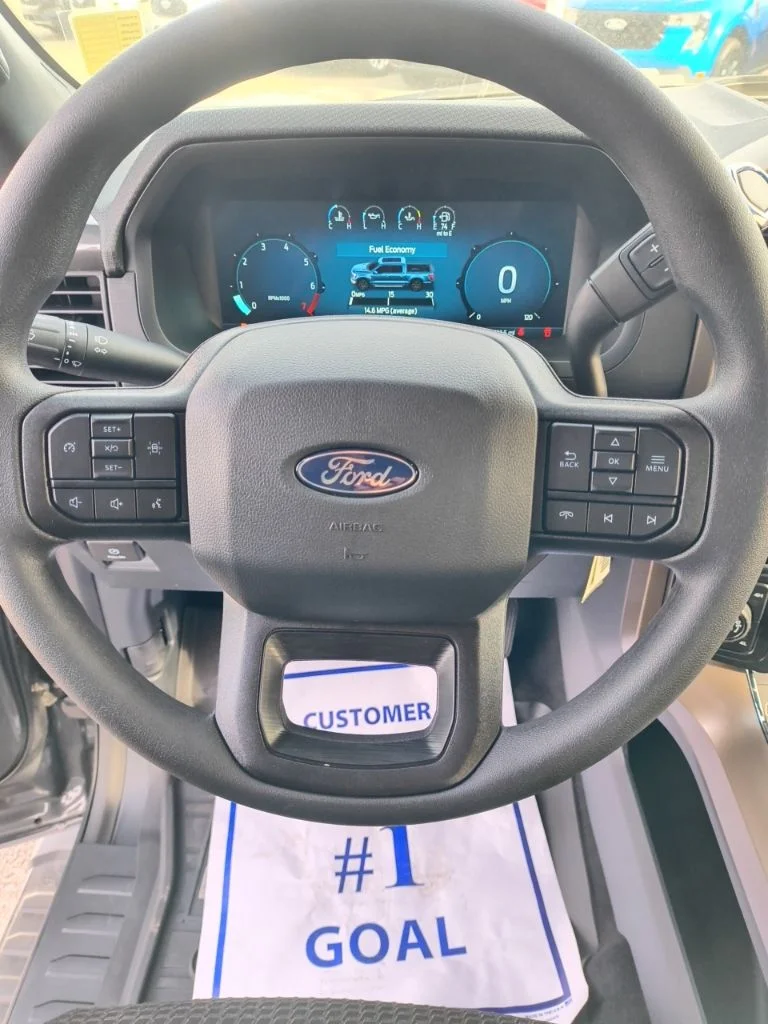 2025 Ford F-150 STX - Photo 24