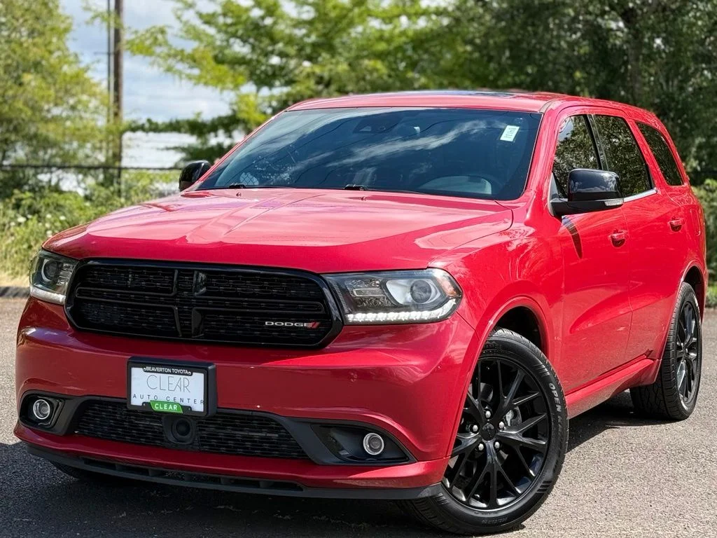 Used 2016 Red Dodge R/T image 1