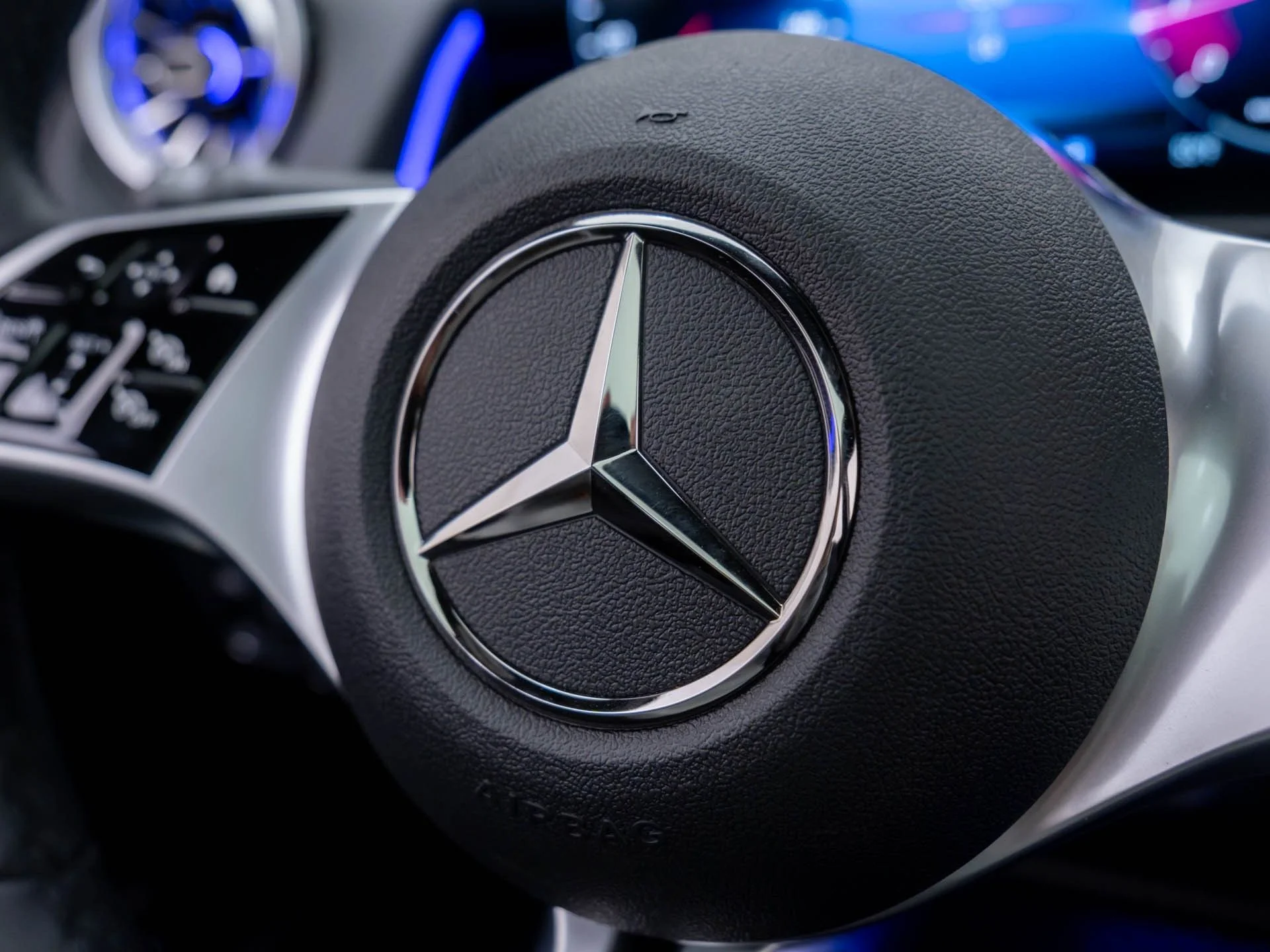New 2026 Gray Mercedes-Benz GLB 250 image 26
