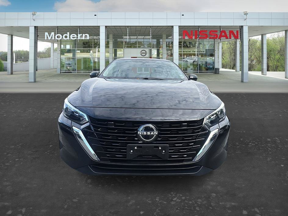 Used 2025 Super Black Nissan SV image 8