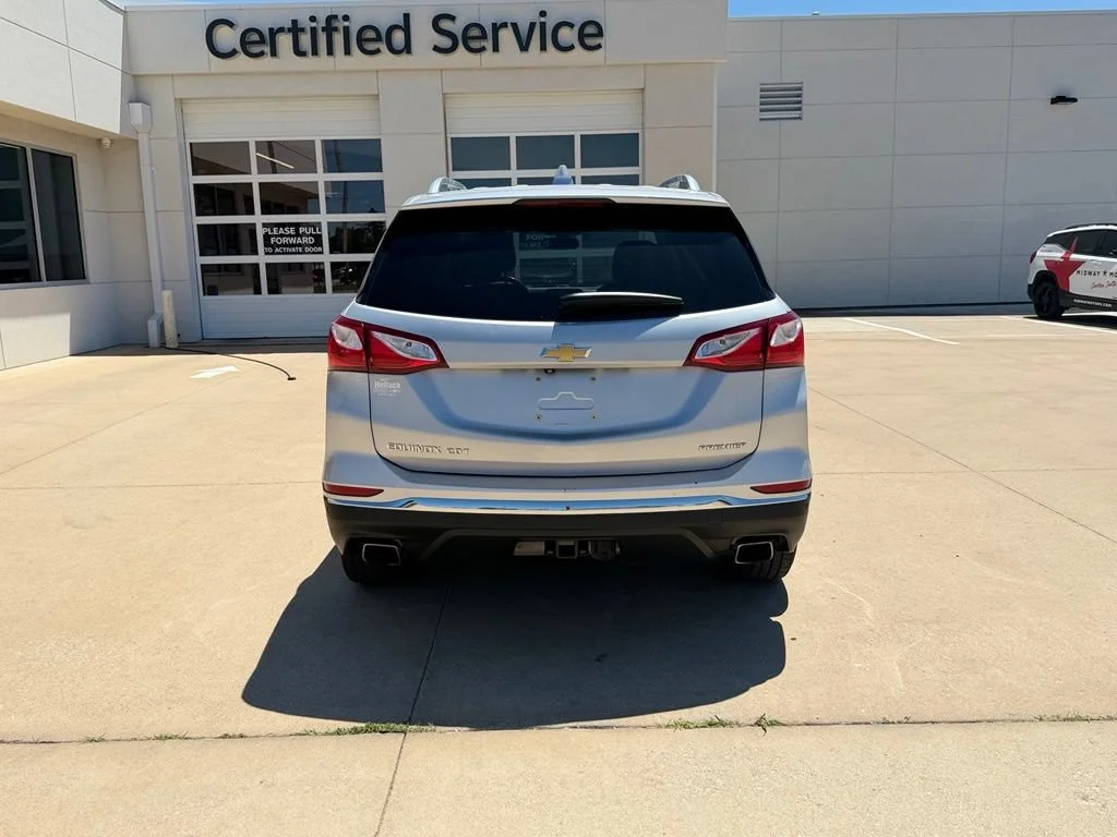 Used 2019 SILVER ICE METALLIC Chevrolet Premier image 5