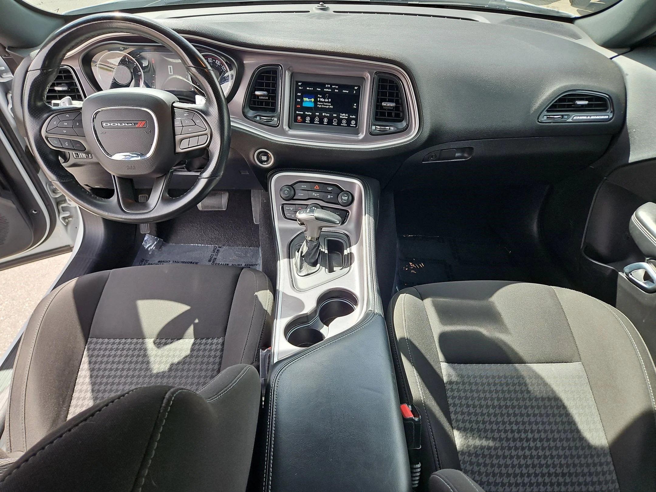 2022 Dodge Challenger GT - Photo 24