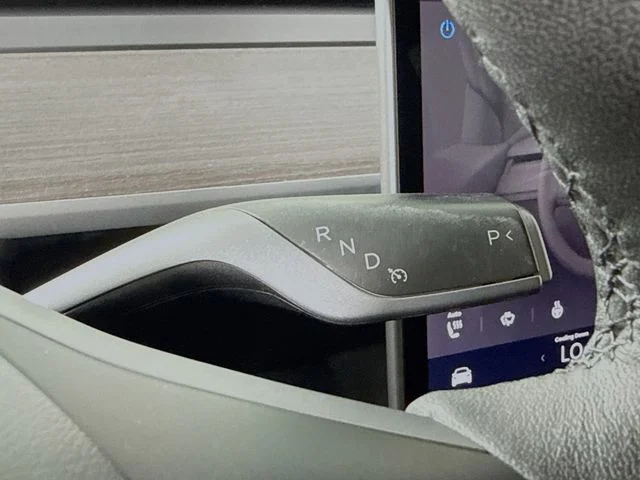 Used 2023  Tesla Long Range image 16