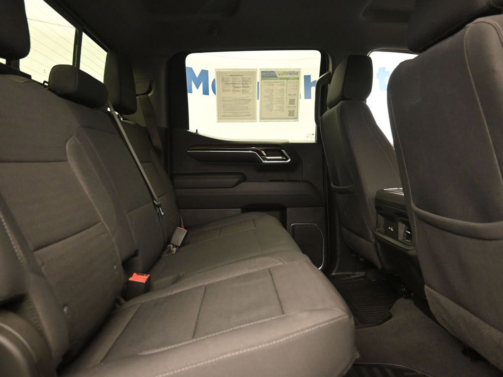 Used 2024 Gray Chevrolet LT image 10
