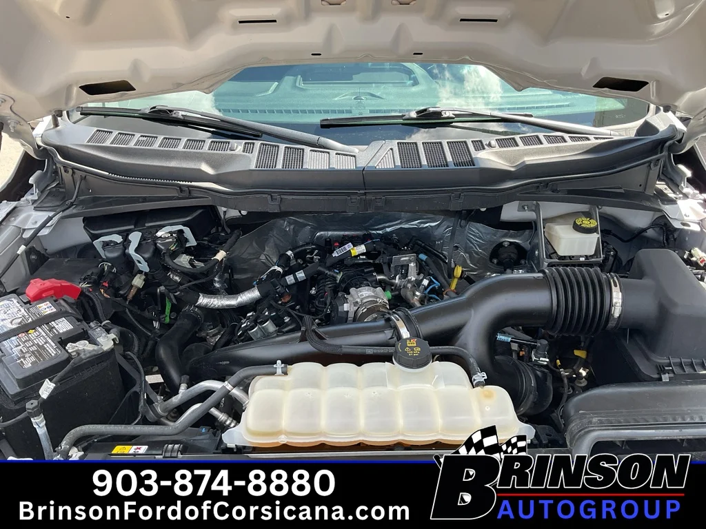 Used 2024 Avalanche Ford STX image 11