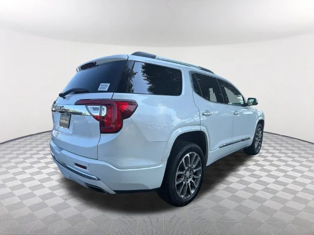 Used 2022 WHITE FROST TRICOAT GMC Denali image 5