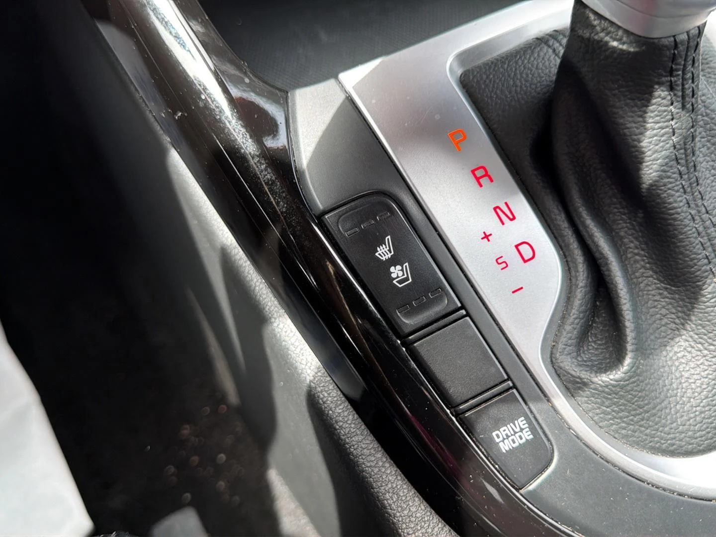 Used 2023 Sporty Blue Kia GT-Line image 34