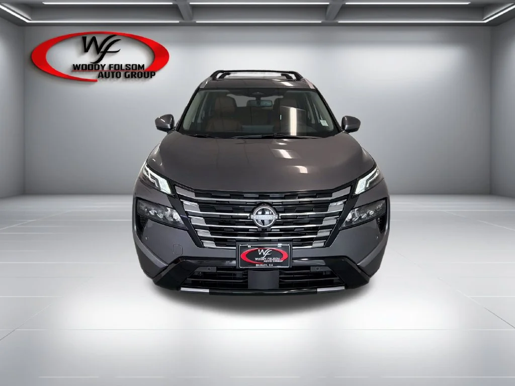 New 2026  Nissan Platinum image 3