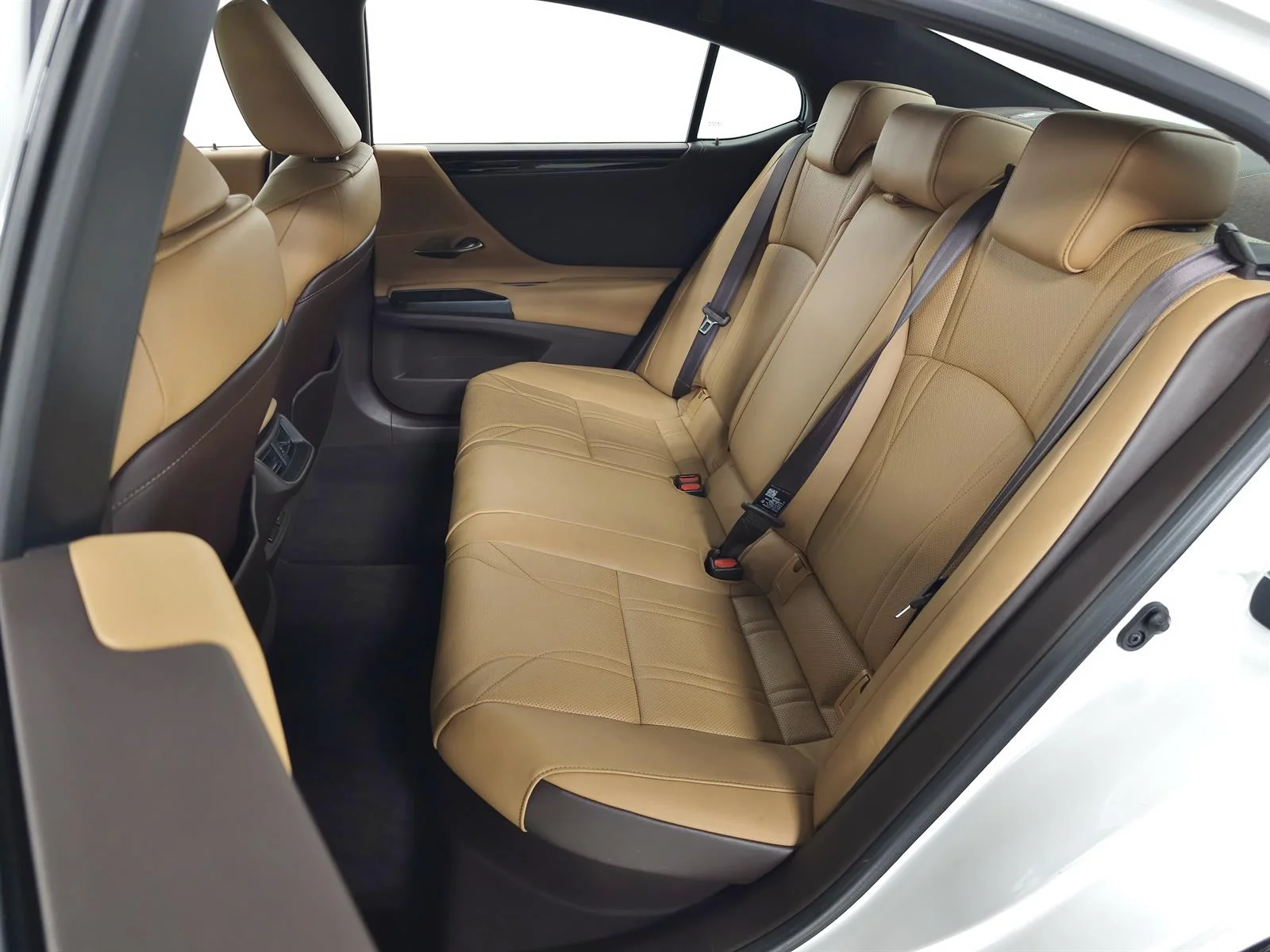 Certified Used 2020 White Lexus Luxury image 32