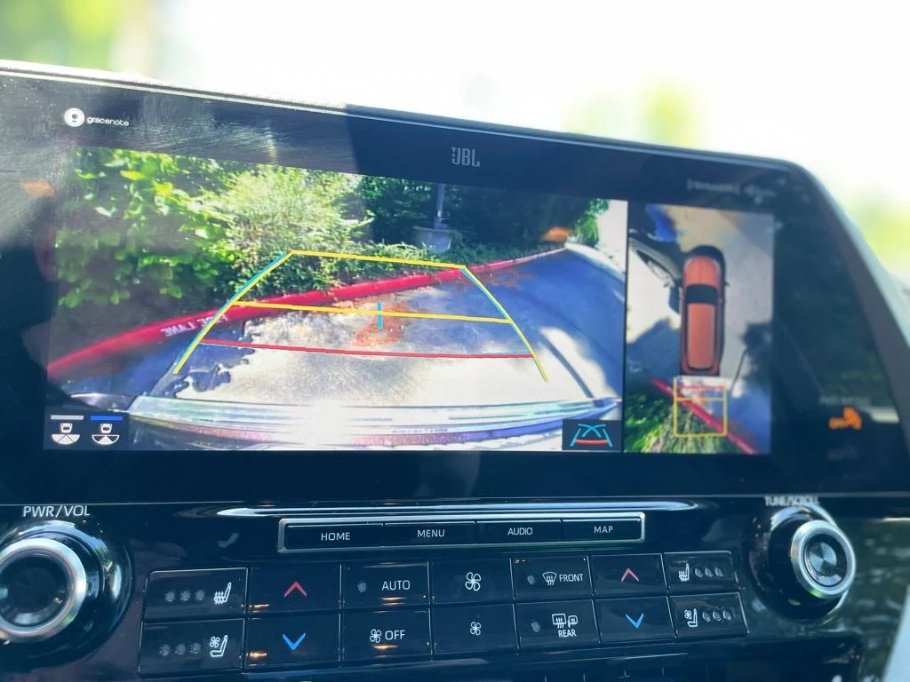 Used 2020 Amber Toyota Platinum image 16