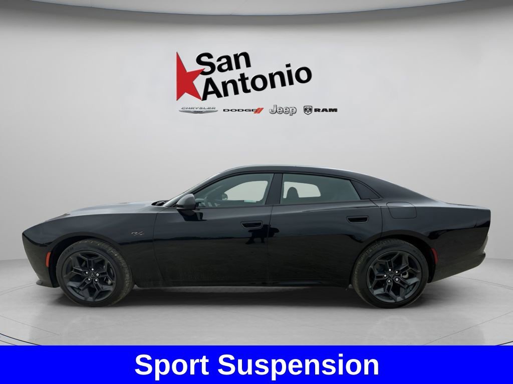 New 2026 Diamond Black Crystal Pearlcoat Dodge R/T image 9