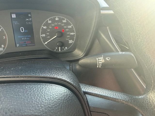 Used 2025  Toyota LE image 32