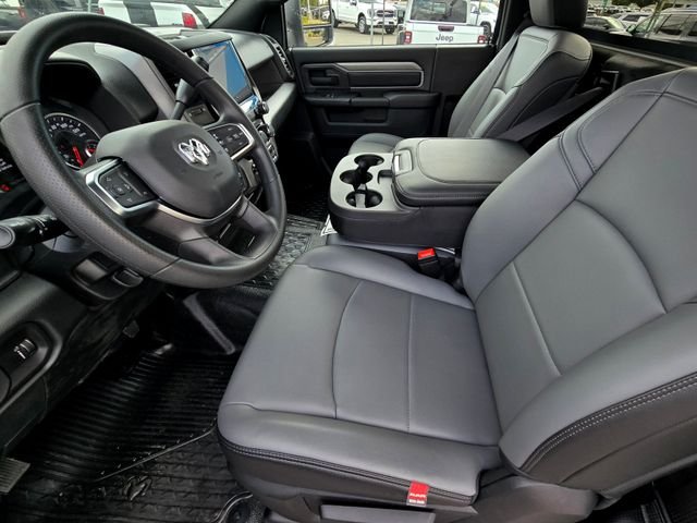 New 2026 Bright White Clearcoat RAM Tradesman image 9