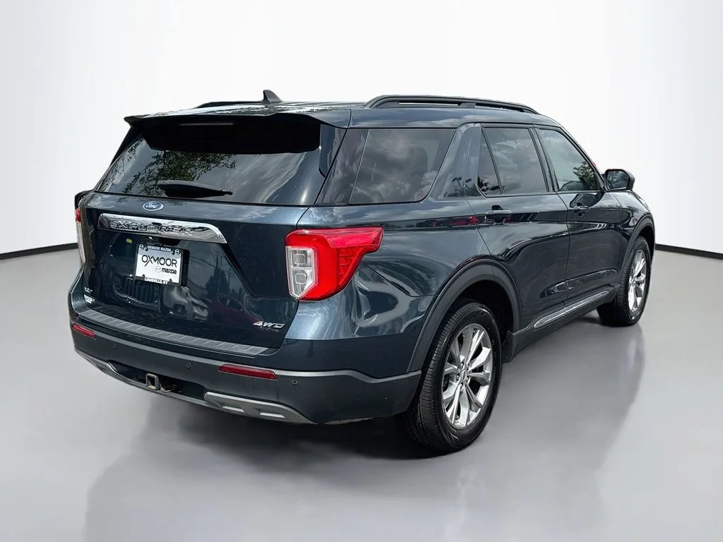 Used 2023 Stone Blue Metallic Ford XLT image 7