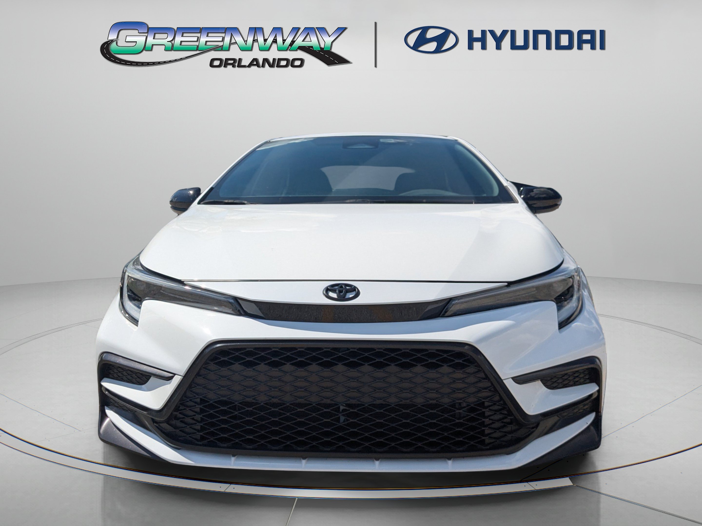 2024 Toyota Corolla SE - Photo 3