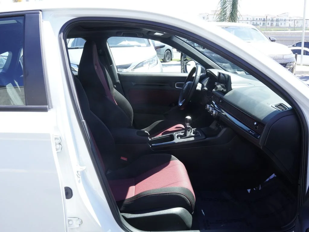 Used 2022 White Honda Si image 24