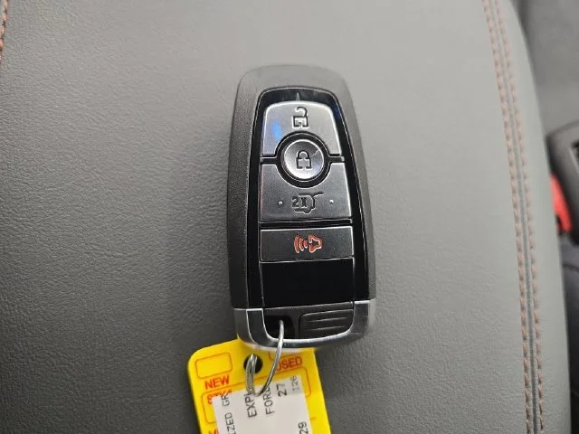 New 2027 Carbonized Gray Metallic Ford Active image 32