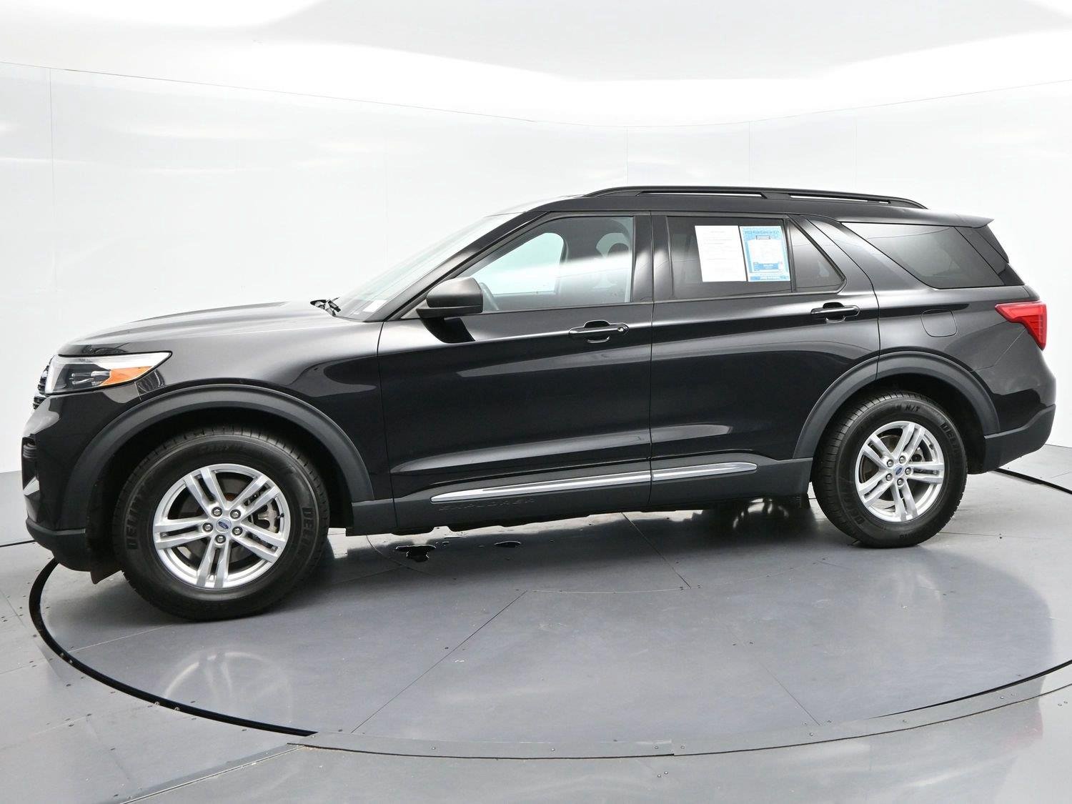 Used 2022 Agate Black Ford XLT image 4
