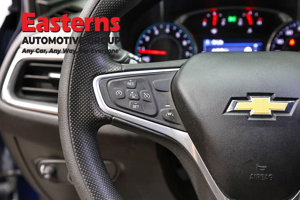 Used 2022 Blue Chevrolet LT image 14