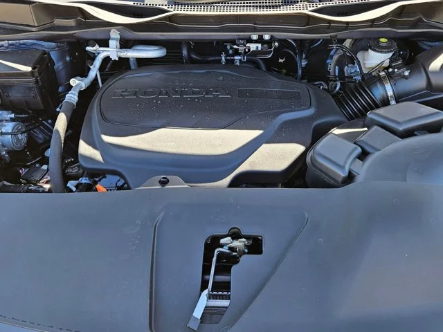 New 2027 Smoke Blue Pearl Honda Touring image 9