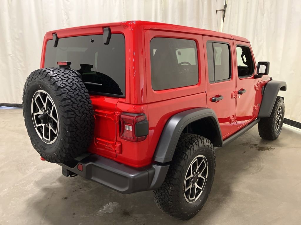 New 2026 Firecracker Red Clear-Coat Exterior Paint Jeep Rubicon image 22