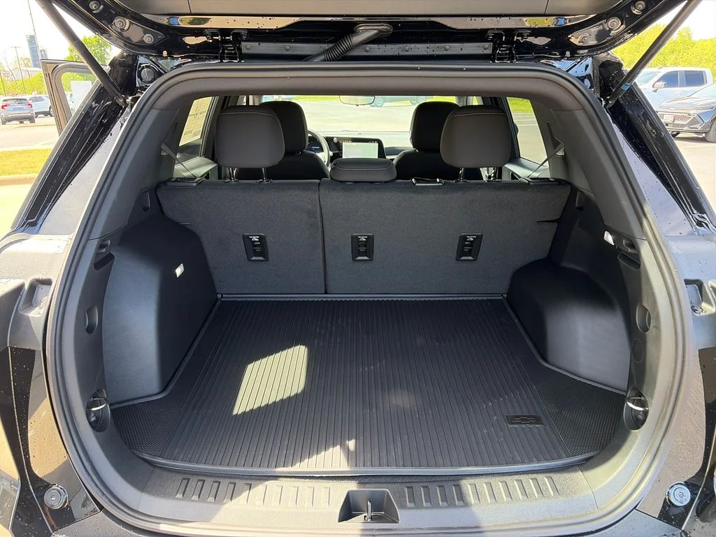 2026 Chevrolet Equinox LT - Photo 28