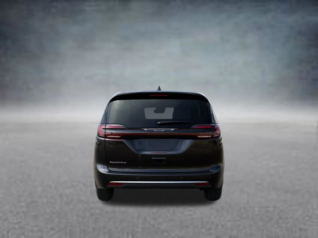 New 2027 Diamond Black Crystal Pearl-Coat Exterior Paint Chrysler Select image 7