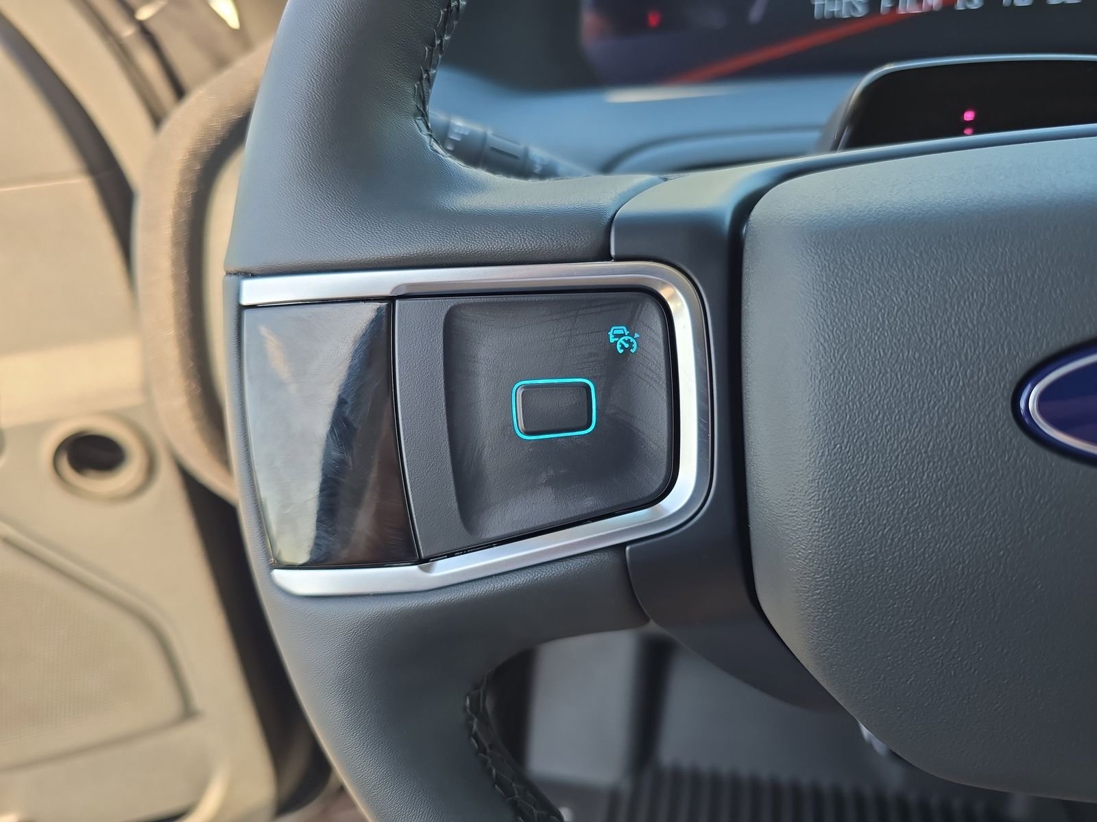 New 2025 Agate Black Metallic Ford Active image 23