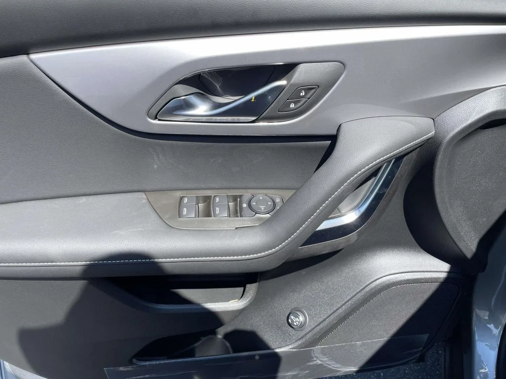 New 2026 Sterling Gray Metallic Chevrolet LT image 18