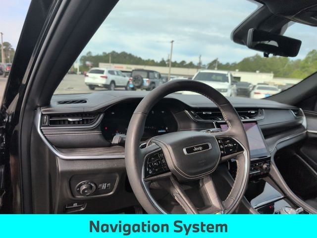 Used 2025 Black Jeep Overland image 32