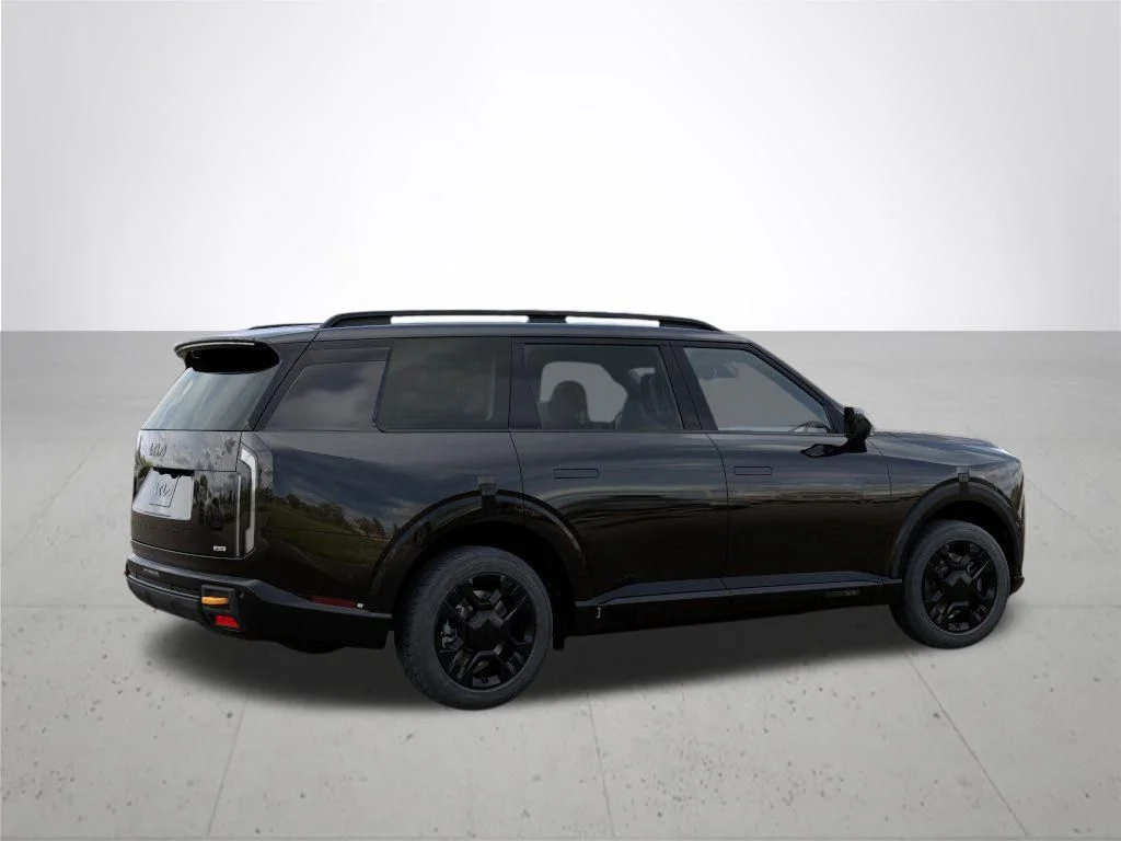 New 2027 Ebony Black Kia X-Pro SX Prestige image 6