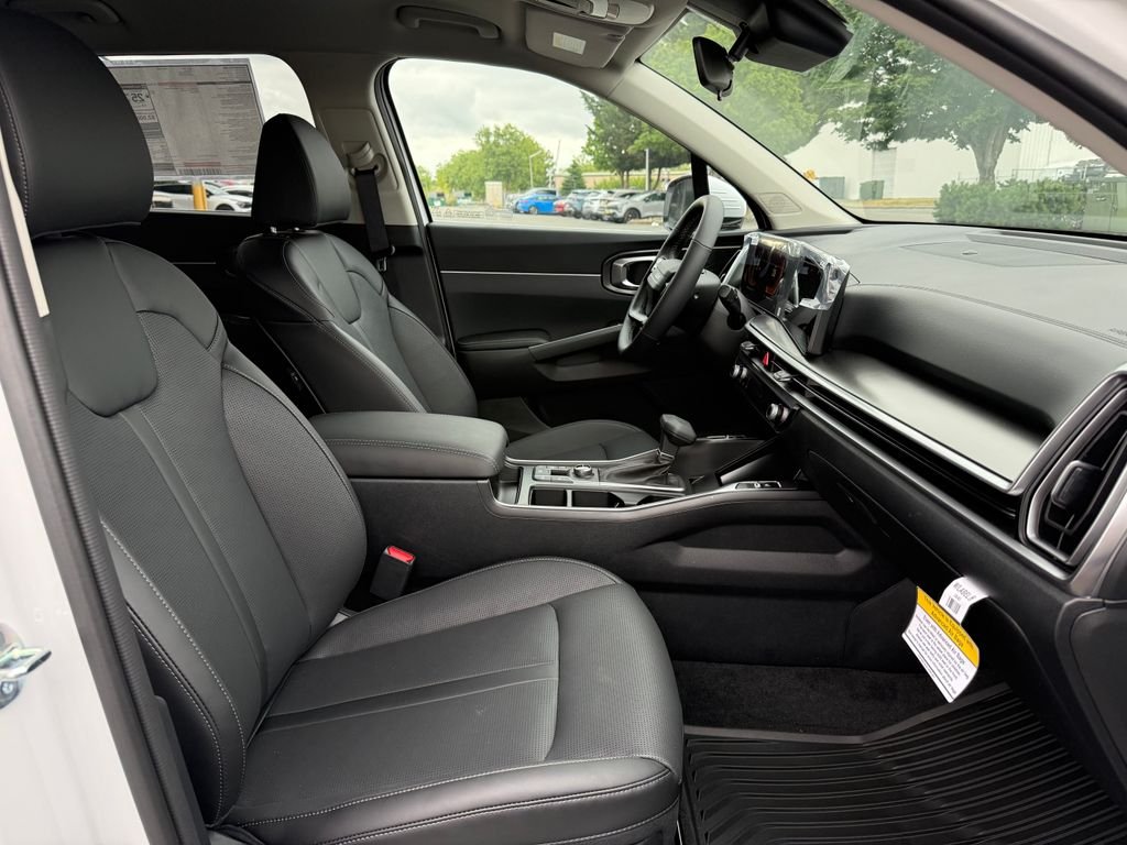 New 2026 Glacial White Pearl Kia S image 12