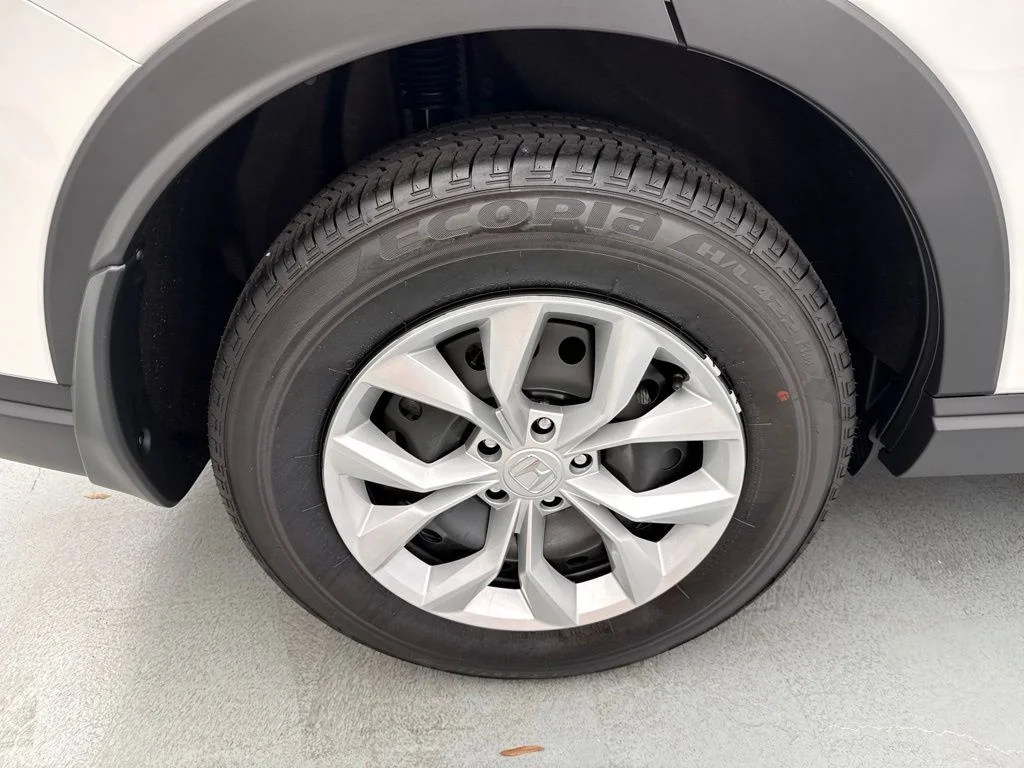 New 2026 Platinum White Pearl Honda LX image 10