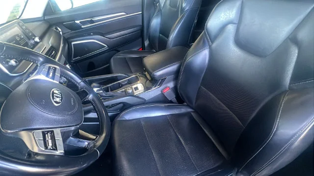 Used 2020 Gray Kia S image 26