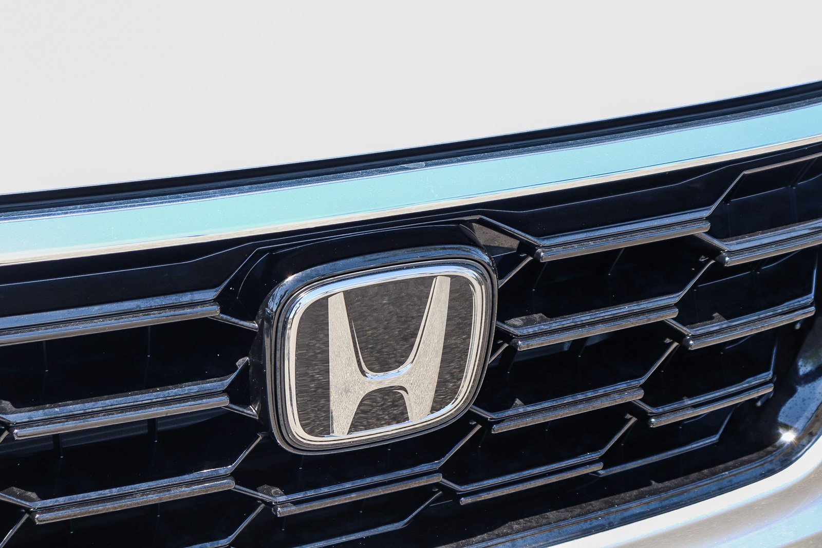 2025 Honda CR-V EX-L - Photo 40