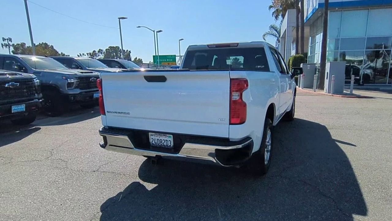 Used 2021 SUMMIT WHITE Chevrolet LT image 7