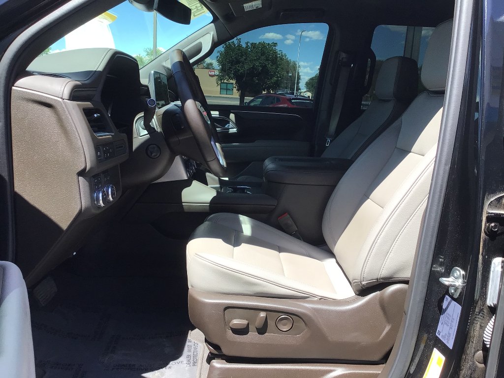 Used 2024 Onyx Black GMC SLT image 13