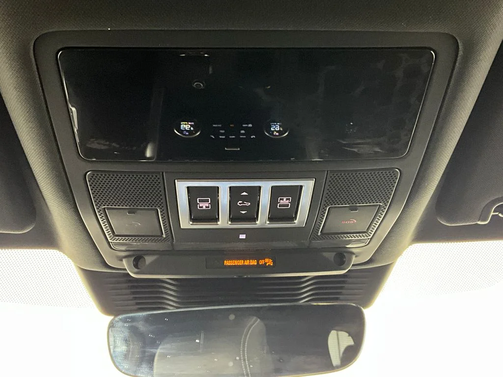Certified Used 2025 Black Land Rover S image 13