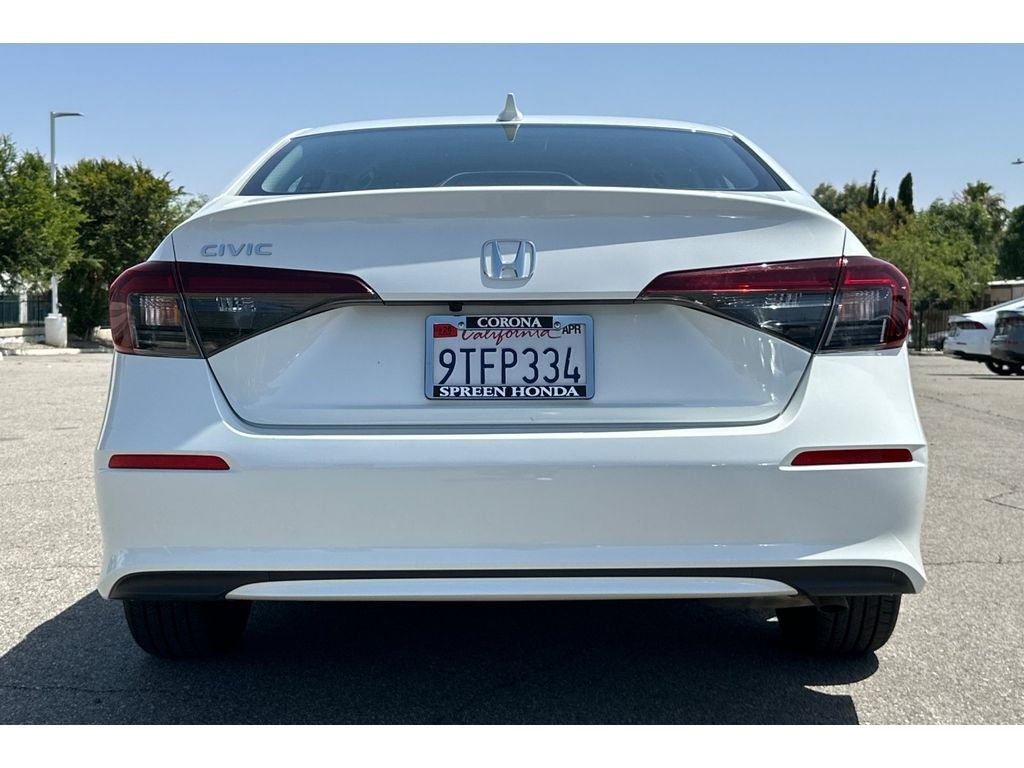 Certified Used 2025 Platinum White Pearl Honda 4D LX image 4