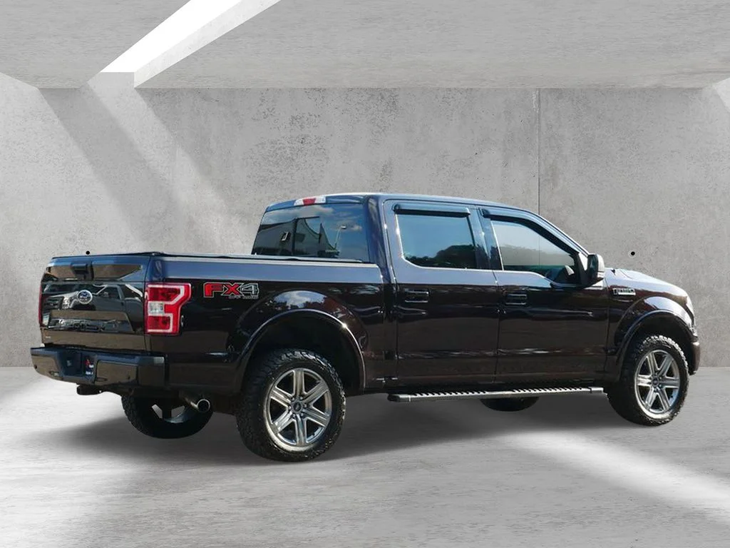 Used 2018  Ford XLT image 3