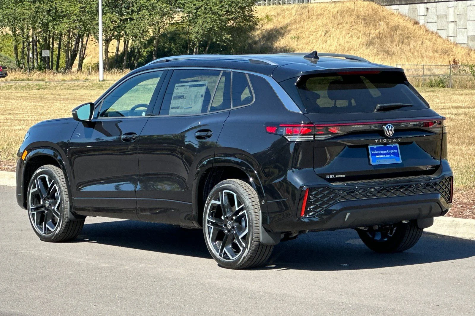 New 2026 Black Volkswagen 2.0T SEL R-Line Turbo image 5