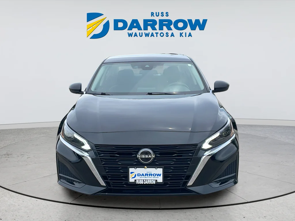 Used 2024 Black Nissan 2.5 SV image 8