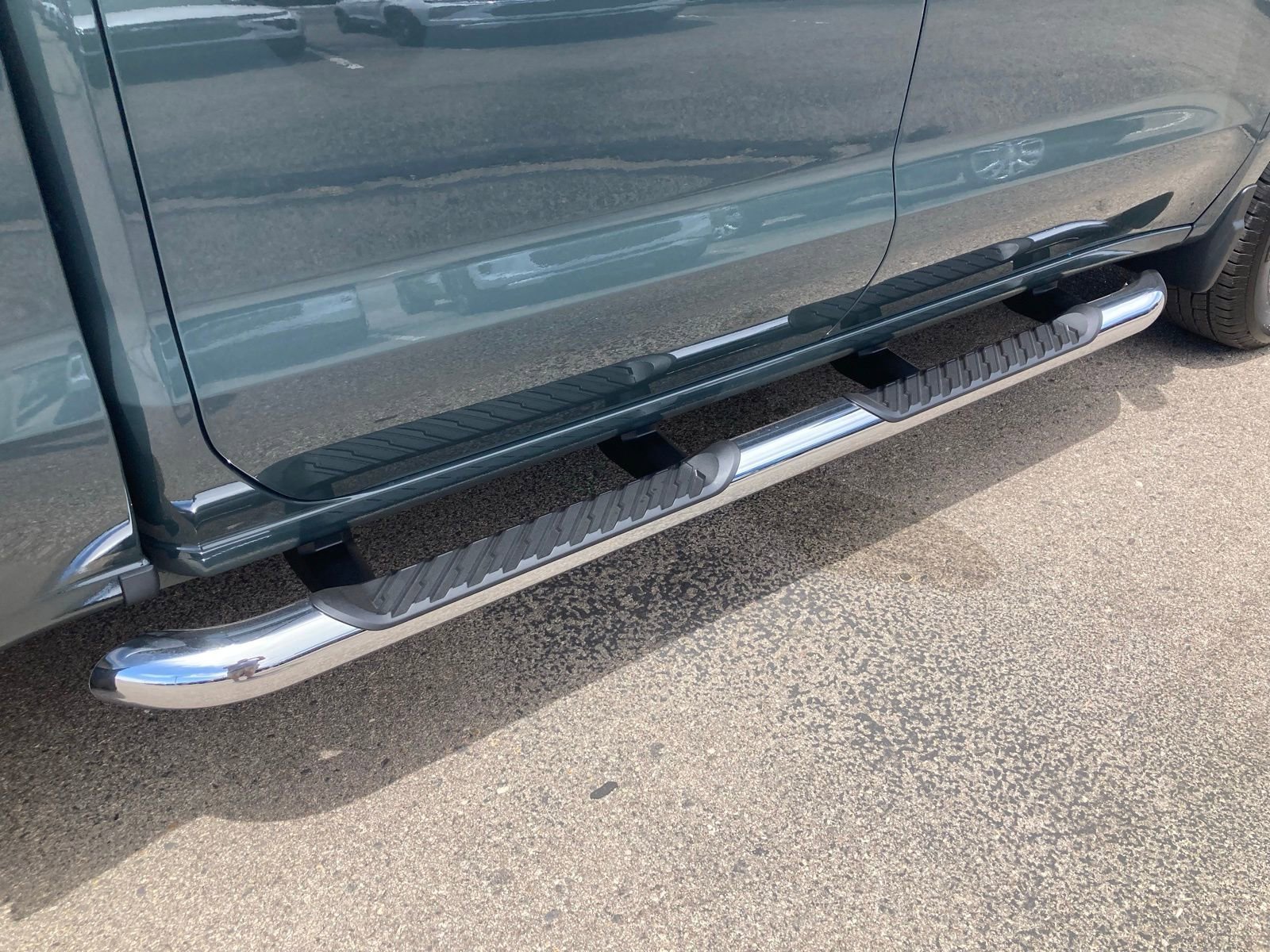 2025 Chevrolet Silverado 1500 LT - Photo 6