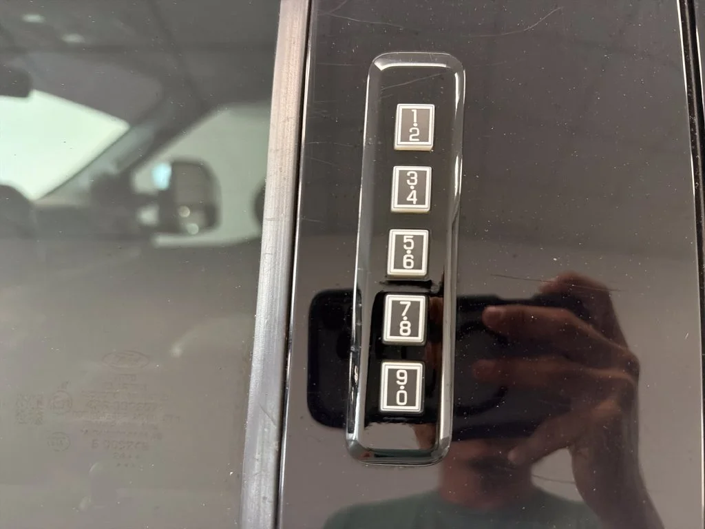 Used 2024 Gray Ford Lariat image 10