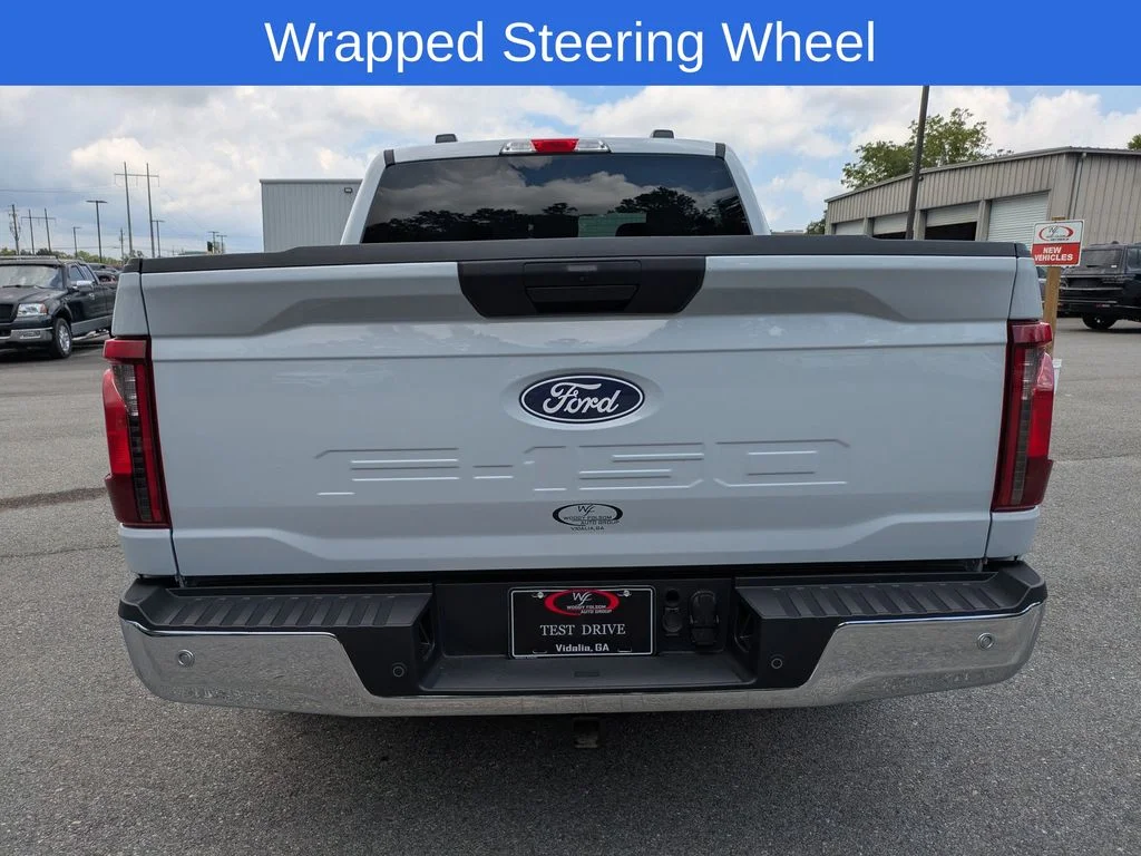 Used 2025 White Ford XLT image 5