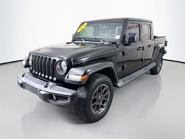 Used 2021 Black Jeep Sport image 3