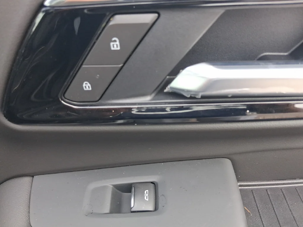 Used 2026 Gray Chevrolet Premier image 31