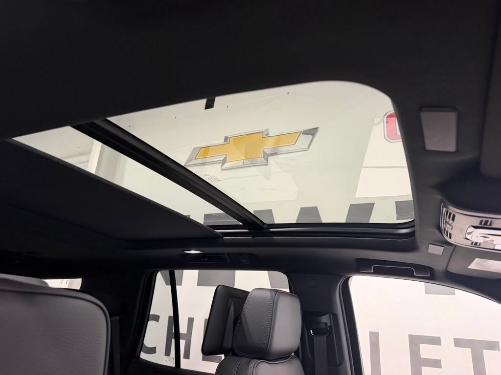 2026 GMC Yukon Denali - Photo 24
